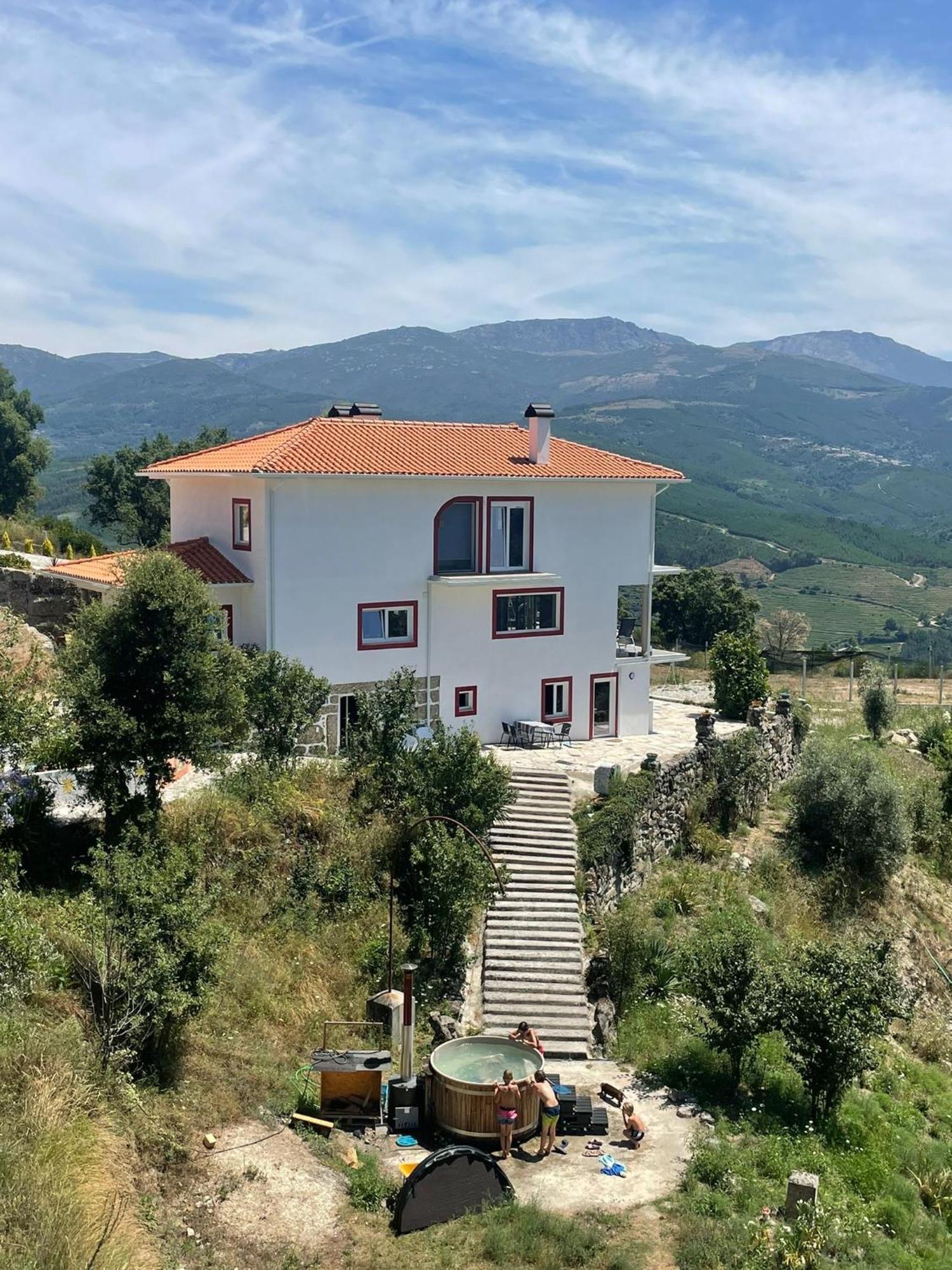 Villa Monkey Tiny Barnhouse With Amazing Views! Folhadosa Exterior foto